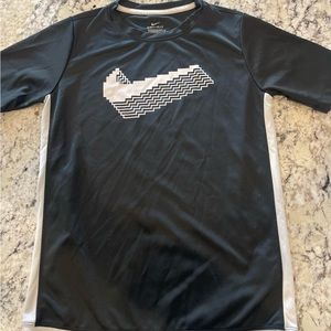 Boys, Nike dri fit T-shirt
